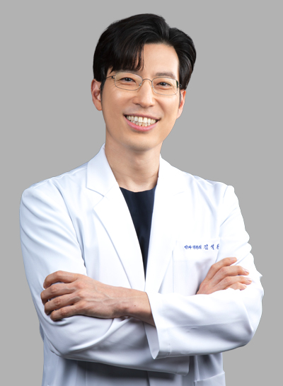 Dr. Kim Seok Hwan
